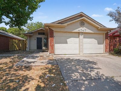 4747 Poppy Dr E