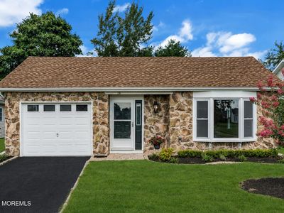 75 Mansfield Drive
