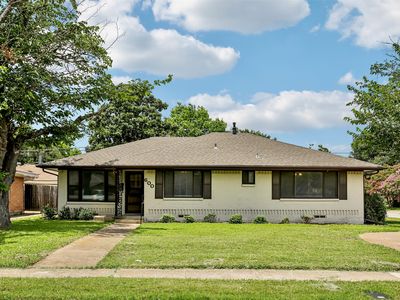 Property at 600 Westwood Dr, Richardson, TX