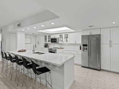 500 Egret Circle #8507