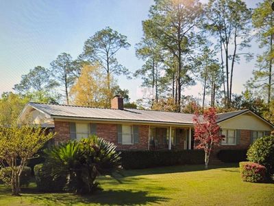 1280 Brookwood Dr SE