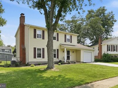 5709 Shropshire Ct