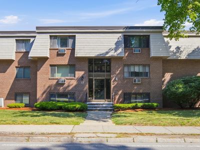 Property at 13 Hallmark Gdn #1, Burlington, MA
