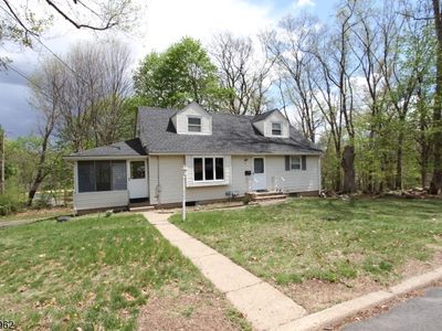 71 Dawn Ave