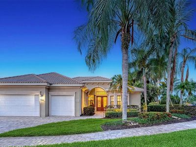 8889 Enclave Ct