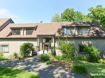 356 Heritage Village #C