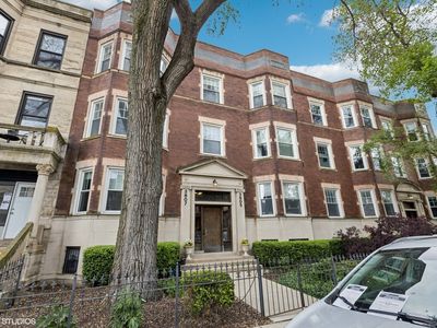 3807 N Wilton Ave #3