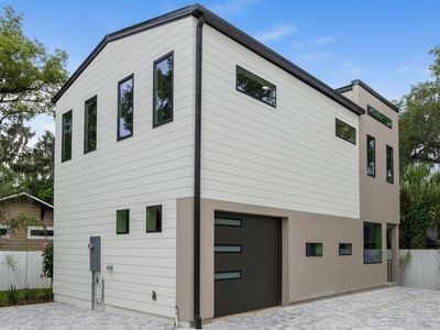 102 W PRINCETON STREET