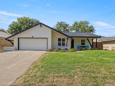 640 Cambridge Dr