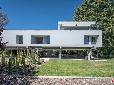 30047 Mulholland Hwy