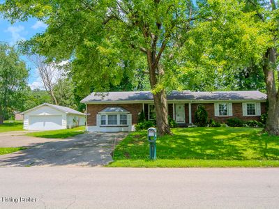 2315 Pikes Peak Blvd