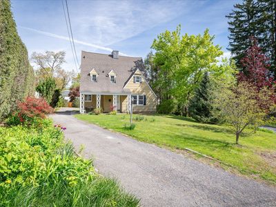 6 Helena Avenue