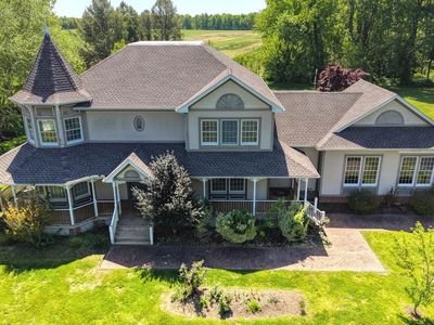 4 Drake Ct