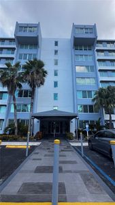 9125 SW 77th Ave #501