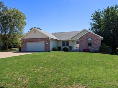 3541 Whitetail Ln
