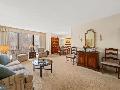 801 Yale Ave APT 207