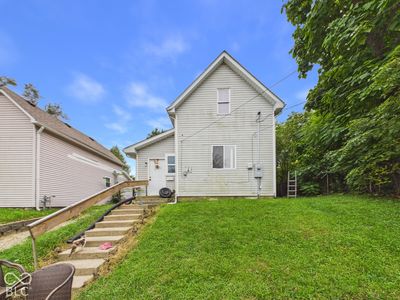 1523 W 20th St