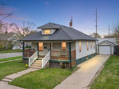 1103 Franklin Ave