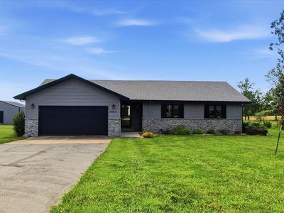 5203 S Farm Road 213