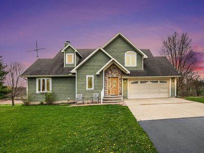 1908 Kaiser Rd