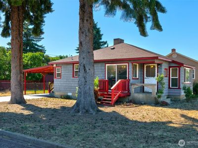 Property at 25 Shafer Avenue, Naches, WA