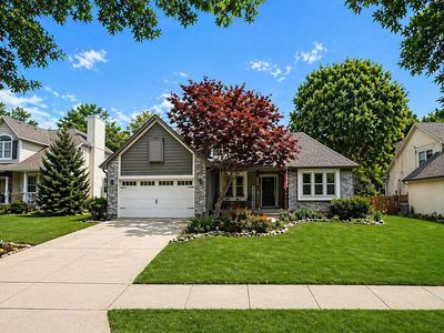 4200 SW Leeward Dr