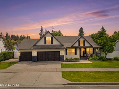 1202 W Bentwood Loop
