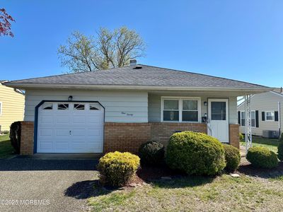 120 Barbados Drive S