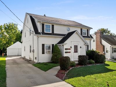 1121 Fairmont LANE #1121A