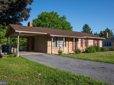 112 Stoner Dr