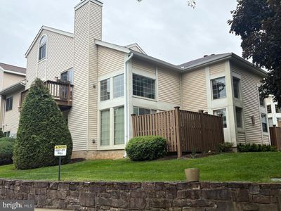 444 Brown Briar Cir