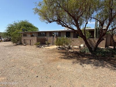 6260 N Desert Foothills Dr