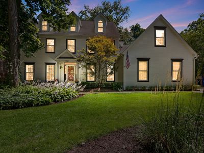7541 Bittersweet Dr