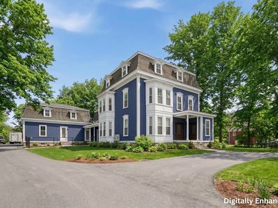 11-15 Taylor St