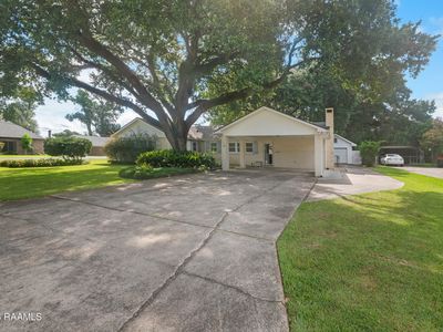 Property at 108 Juanita Dr, Lafayette, LA