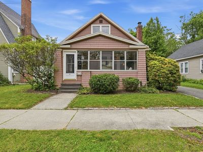 54 Thorndyke St