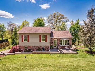 638 Knoll Ln