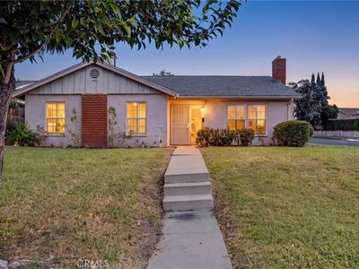 3205 E Point Cedar Dr