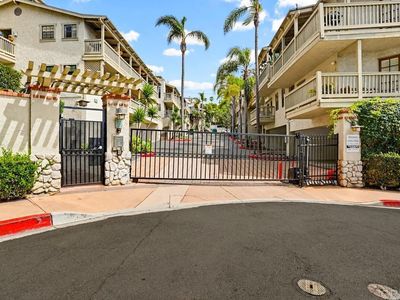 3961 Hortensia St APT H7