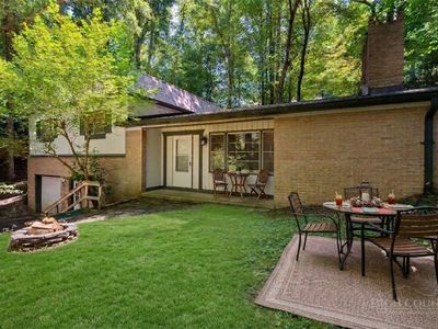 121 Horseshoe Drive