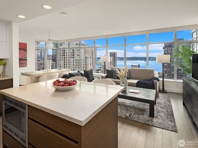 588 Bell Street #2606S
