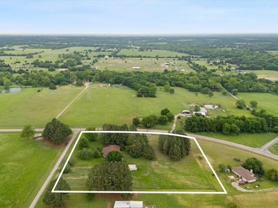 2031 Private Road 1183