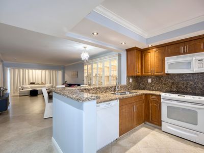 380 NW 67th Street Apt 101