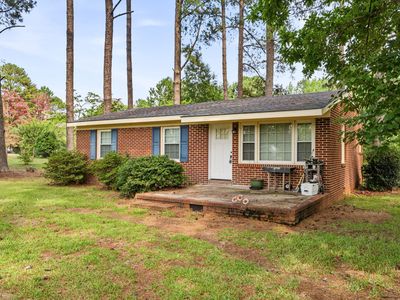 818 Van Warren Rd