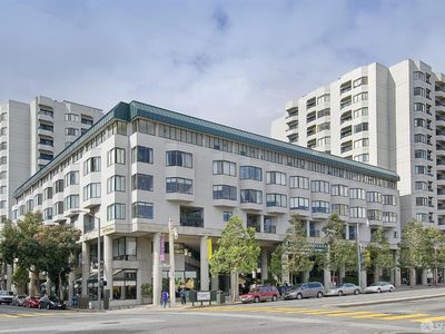 601 Van Ness Ave APT 847