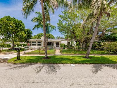 637 Troy Boulevard