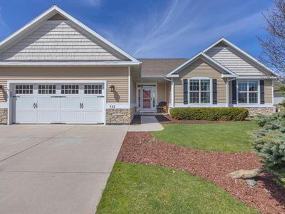 522 Cloverdale LANE