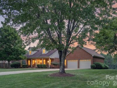 171 Pleasant Dr