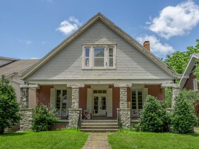 33 Mentelle Park