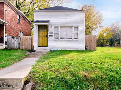 2710 W Muhammad Ali Blvd